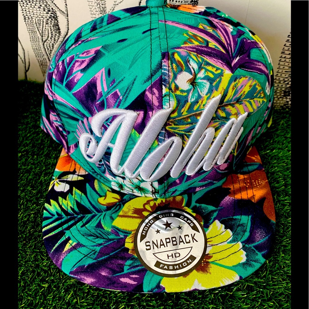 Brand new floral Aloha hat